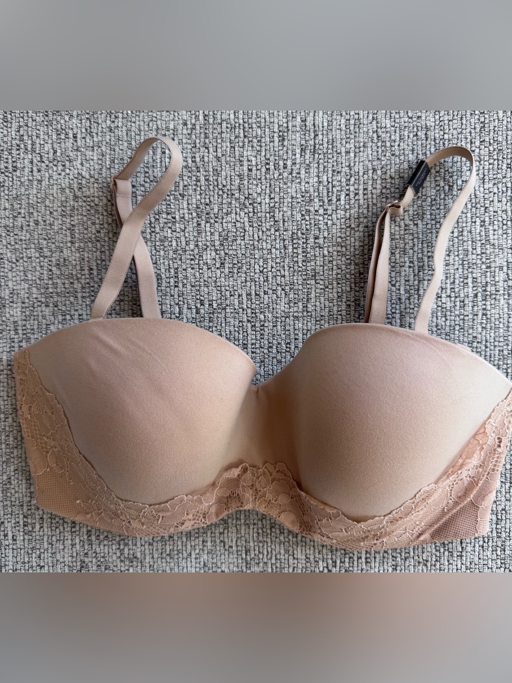New Body by Victoria Lined Strapless Bra 34DD